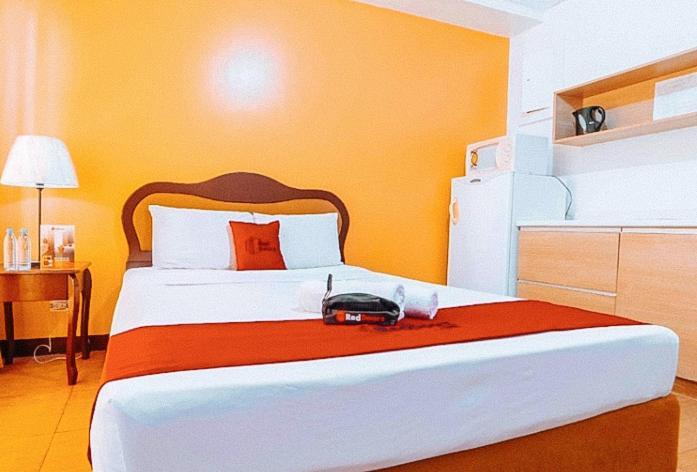 Reddoorz At Bel Air Soho Suites Makati City Extérieur photo